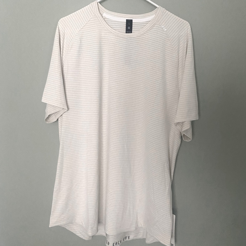 LULULEMON LICENSE TO TRAIN T SHIRT